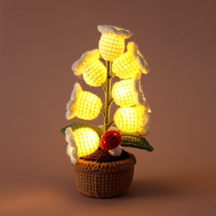 Crochet Lily Flower Pot